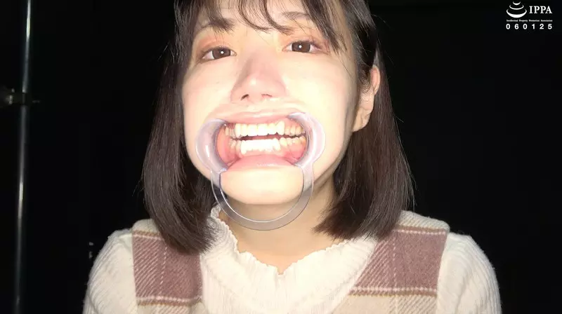 「h_1416ad01909 【人気女優 琥珀ややチャンの超貴重な歯・口内・のどちんこ観察＆咀嚼】ADOA-085 琥珀やや」のサムネイル画像