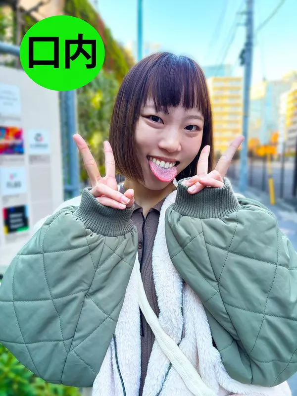 「h_1651nko0300003 街角で声をかけて口内観察させてもらう オーガニックスーパー勤務 はつみちゃん」のサムネイル画像